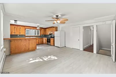 401 Lafayette St, Hackettstown, NJ 07840 - Photo 12