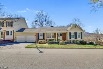 1 Partridge Ct, Allamuchy Township, NJ 07840 - Photo 2