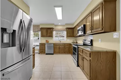 1 Partridge Ct, Allamuchy Township, NJ 07840 - Photo 6