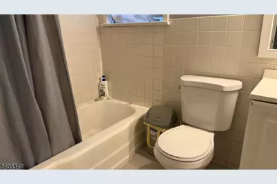 3 Myrtle Ave, North Plainfield, NJ 07060 - Photo 8