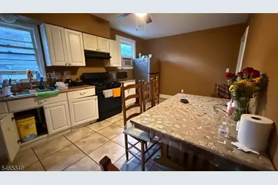 3 Myrtle Ave, North Plainfield, NJ 07060 - Photo 6