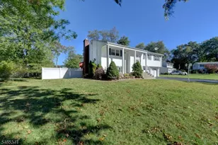 5 Dari Ct, Lincoln Park, NJ 07035 - Photo 2