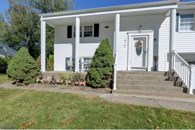 5 Dari Ct, Lincoln Park, NJ 07035 - Photo 4