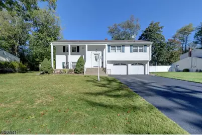 5 Dari Ct, Lincoln Park, NJ 07035 - Photo 1