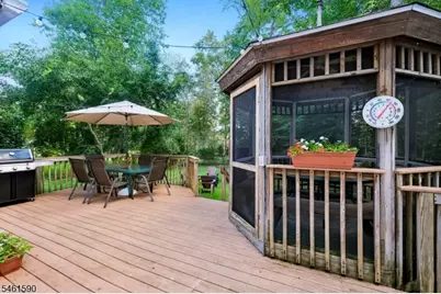 36 Rockwood Rd, Florham Park, NJ 07932 - Photo 34