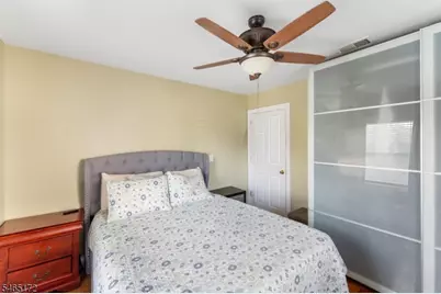 20 Hillside Rd, Elizabeth, NJ 07208 - Photo 22