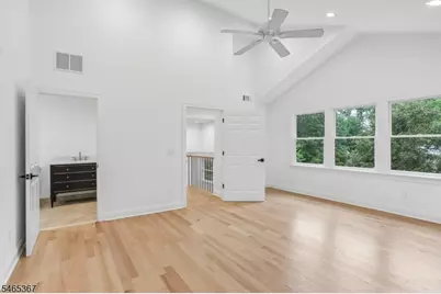 38 Billingsley Dr, Livingston, NJ 07039 - Photo 50