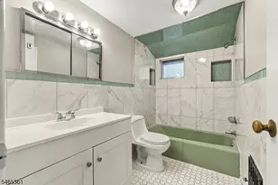297 Lakeview Ave, Clifton, NJ 07011 - Photo 8
