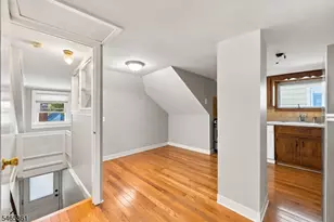 297 Lakeview Ave, Clifton, NJ 07011 - Photo 4