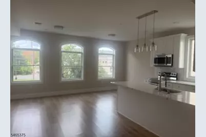 506 Union Blvd Unit 2A #6, Totowa, NJ 07512 - Photo 2