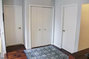 899 Merritt Dr, Hillsborough Township, NJ 08844 - Photo 10