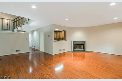 293 Greenfield Rd, Bridgewater, NJ 08807 - Photo 16