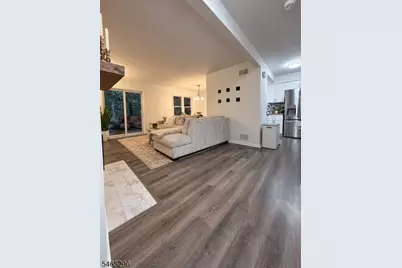 34 Loantaka Way U- #E, Madison, NJ 07940 - Photo 2