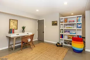 191 Stonehouse Rd, Bloomfield, NJ 07003 - Photo 30