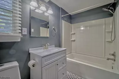 47 Court St #2, Flemington, NJ 08822 - Photo 22