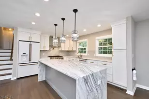 22 Mountainside Dr, Morris Township, NJ 07960 - Photo 8