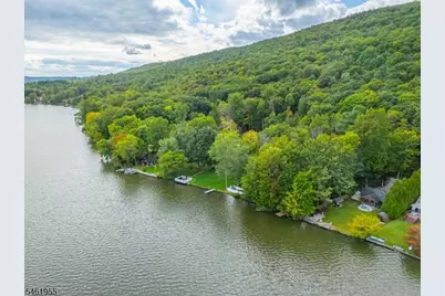 207 Bearfort Rd, West Milford, NJ 07480 - Photo 16