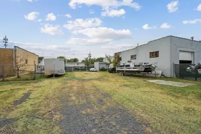 145 11th St, Piscataway Township, NJ 08854 - Photo 6