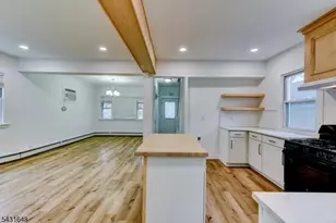 40 Grove St, Elmwood Park, NJ 07407 - Photo 26