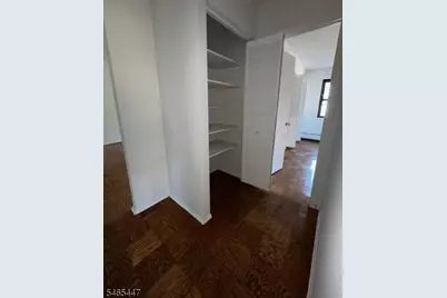 77 Prospect Ave #i, Hackensack, NJ 07601 - Photo 14