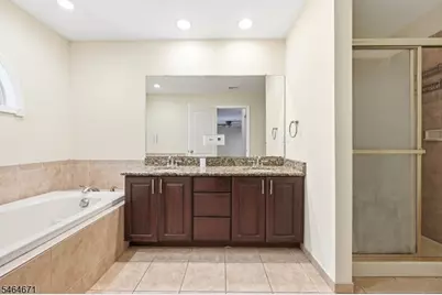 24 Taylor Ct, Parsippany, NJ 07054 - Photo 24