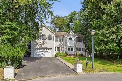 24 Taylor Ct, Parsippany, NJ 07054 - Photo 2