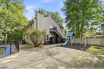 24 Taylor Ct, Parsippany, NJ 07054 - Photo 36