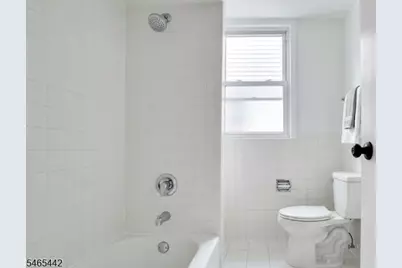237 S Clinton St, East Orange, NJ 07018 - Photo 16