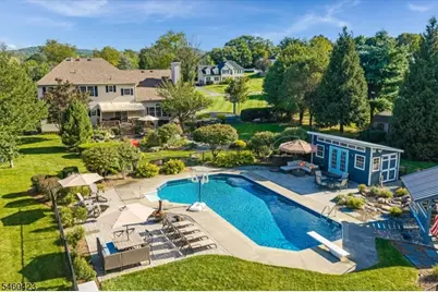 8 Saddle Ridge Rd, Sparta Township, NJ 07871 - Photo 2