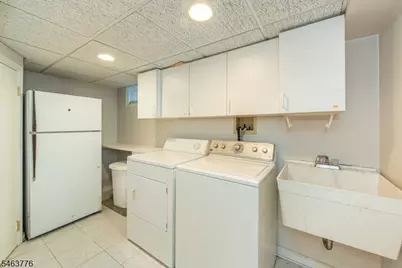 126 Hillman Dr, Elmwood Park, NJ 07407 - Photo 30