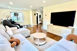 37 Miele Pl, Summit, NJ 07901 - Photo 4