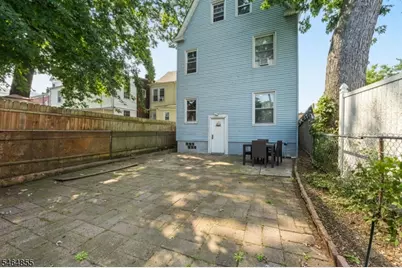 209 N 11th St #3, Newark, NJ 07107 - Photo 16