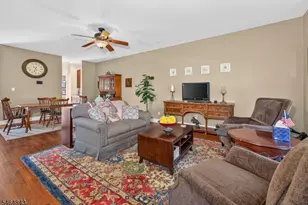 2 Clearbrook Ln, Raritan Township, NJ 08822 - Photo 4