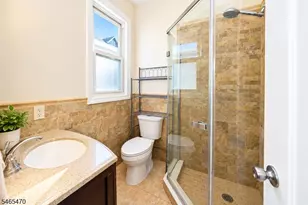 31 Blakely Pl, Garfield, NJ 07026 - Photo 14