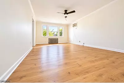 31 Blakely Pl, Garfield, NJ 07026 - Photo 2