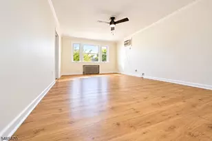 31 Blakely Pl, Garfield, NJ 07026 - Photo 2