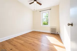 31 Blakely Pl, Garfield, NJ 07026 - Photo 12