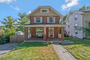 12 Essex Ave, Bernardsville, NJ 07924 - Photo 1