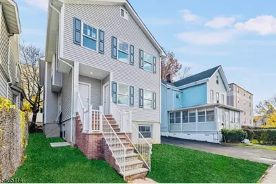 26 N Burnett St, East Orange, NJ 07017 - Photo 2