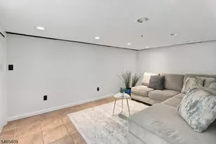 36 Willry St, Woodbridge Township, NJ 07095 - Photo 20