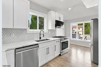 36 Willry St, Woodbridge Township, NJ 07095 - Photo 12