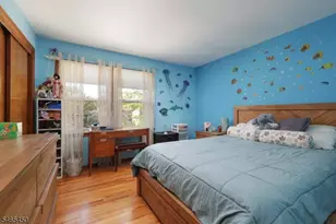 1 Longfellow Ln, Clark Township, NJ 07066 - Photo 28