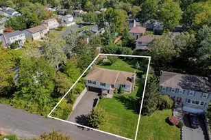 1 Longfellow Ln, Clark Township, NJ 07066 - Photo 48