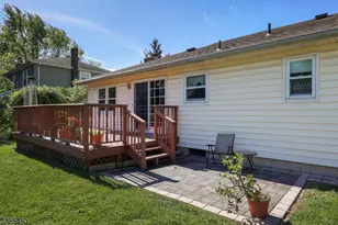 1 Longfellow Ln, Clark Township, NJ 07066 - Photo 34