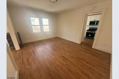 16 Lexington Ave #2L, Montclair, NJ 07042 - Photo 8