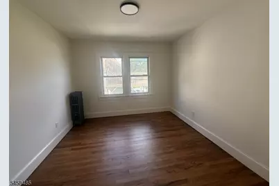 16 Lexington Ave #2L, Montclair, NJ 07042 - Photo 6