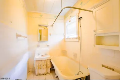 233 N Park St, East Orange, NJ 07017 - Photo 12