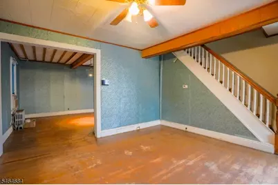 233 N Park St, East Orange, NJ 07017 - Photo 6