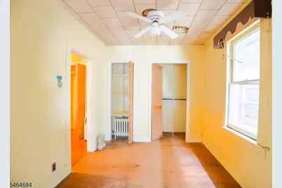 233 N Park St, East Orange, NJ 07017 - Photo 10