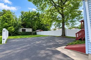 35 Elmwood Ave, Montclair, NJ 07042 - Photo 16